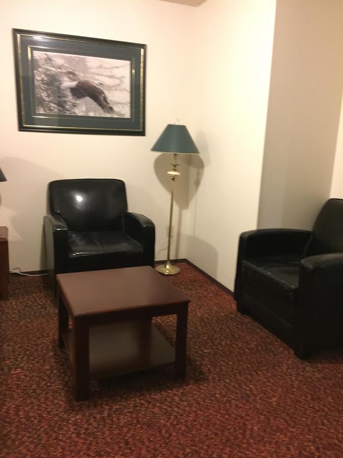Spring Villa Hotel Harrison Hot Springs Extérieur photo