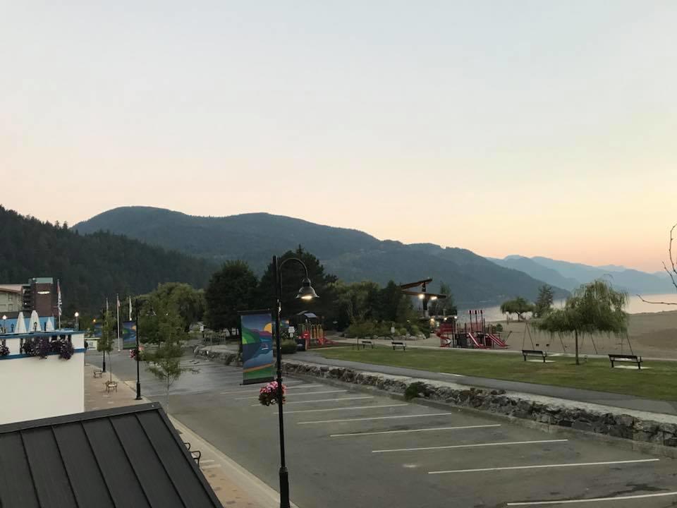 Spring Villa Hotel Harrison Hot Springs Extérieur photo