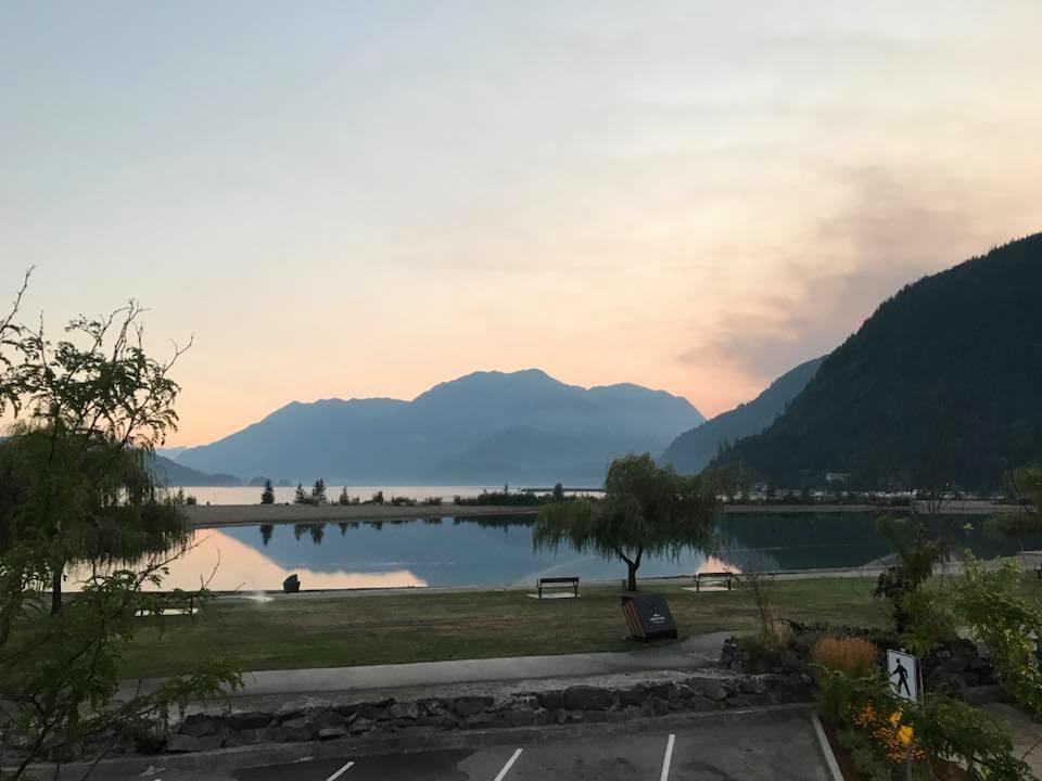 Spring Villa Hotel Harrison Hot Springs Extérieur photo
