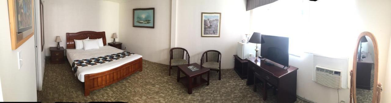 Spring Villa Hotel Harrison Hot Springs Extérieur photo