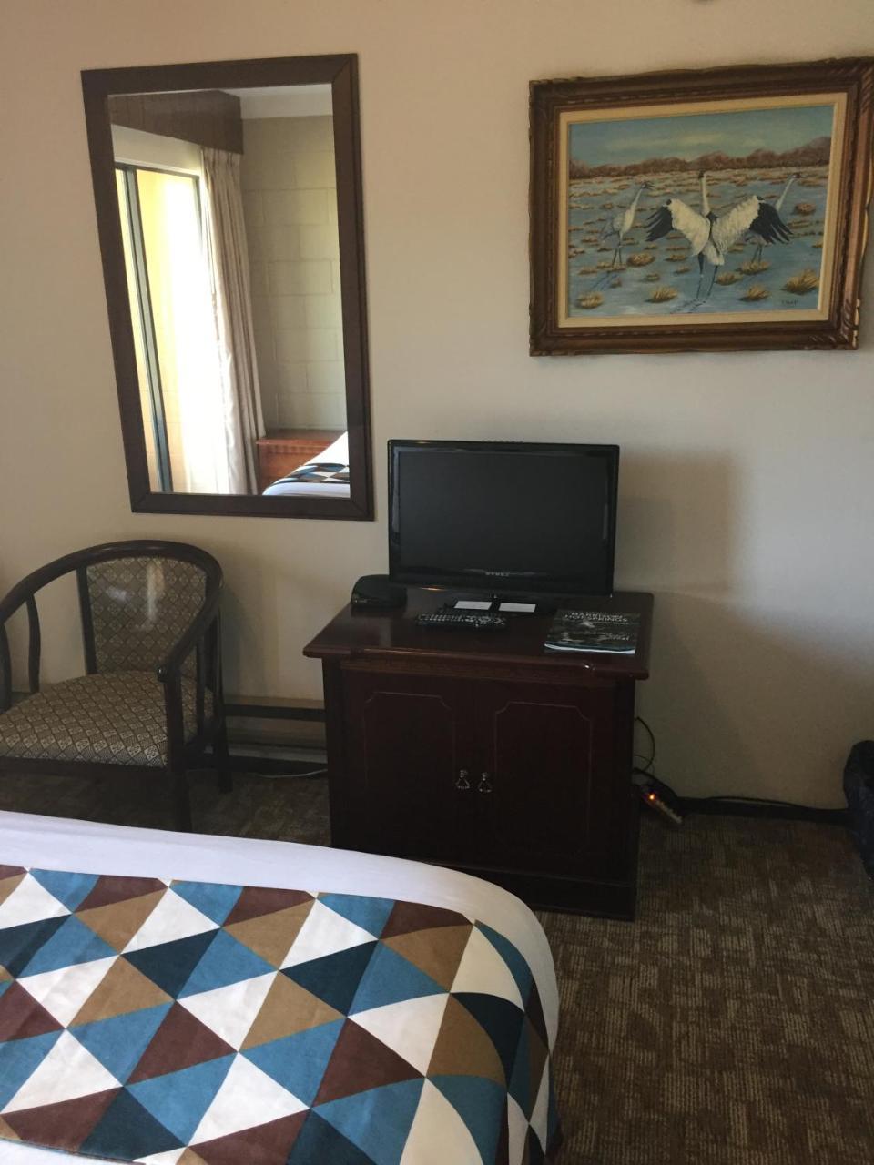 Spring Villa Hotel Harrison Hot Springs Extérieur photo